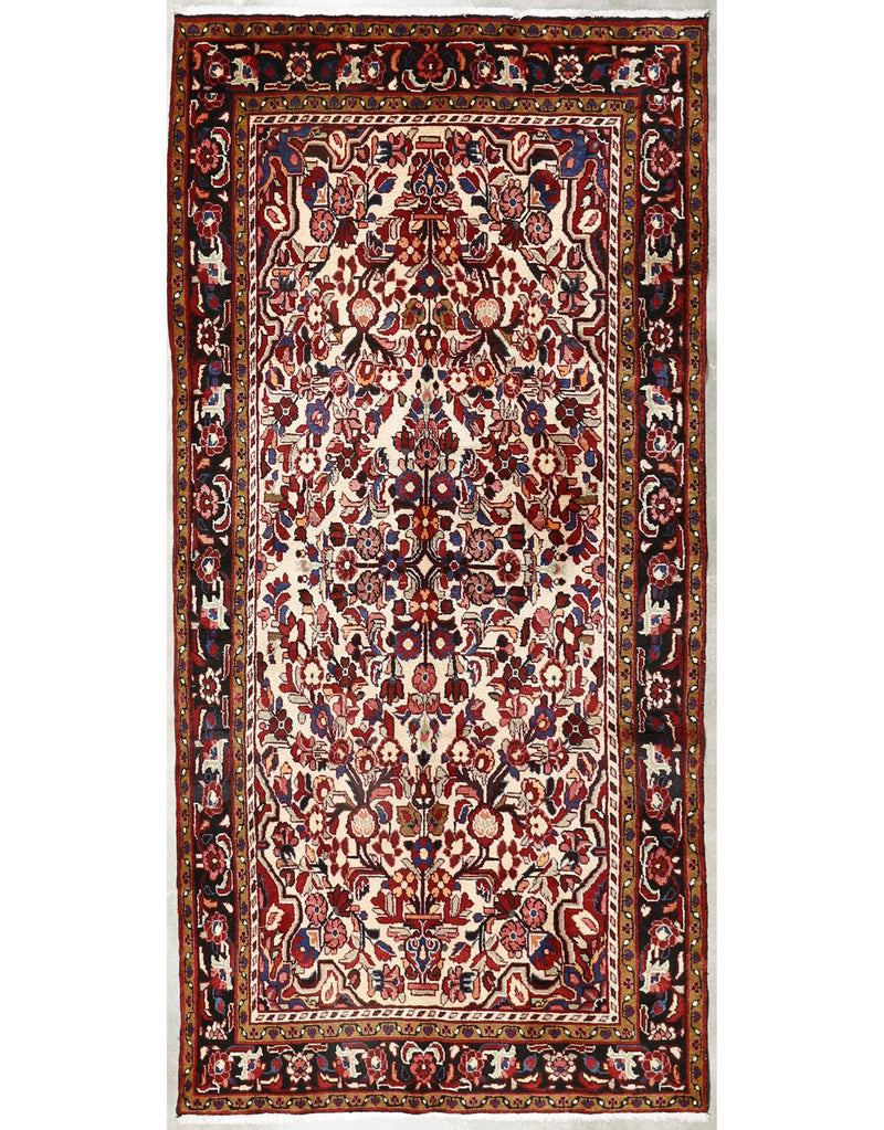 Persian Hand-Knotted Wool Rug 4'9''x9'9''