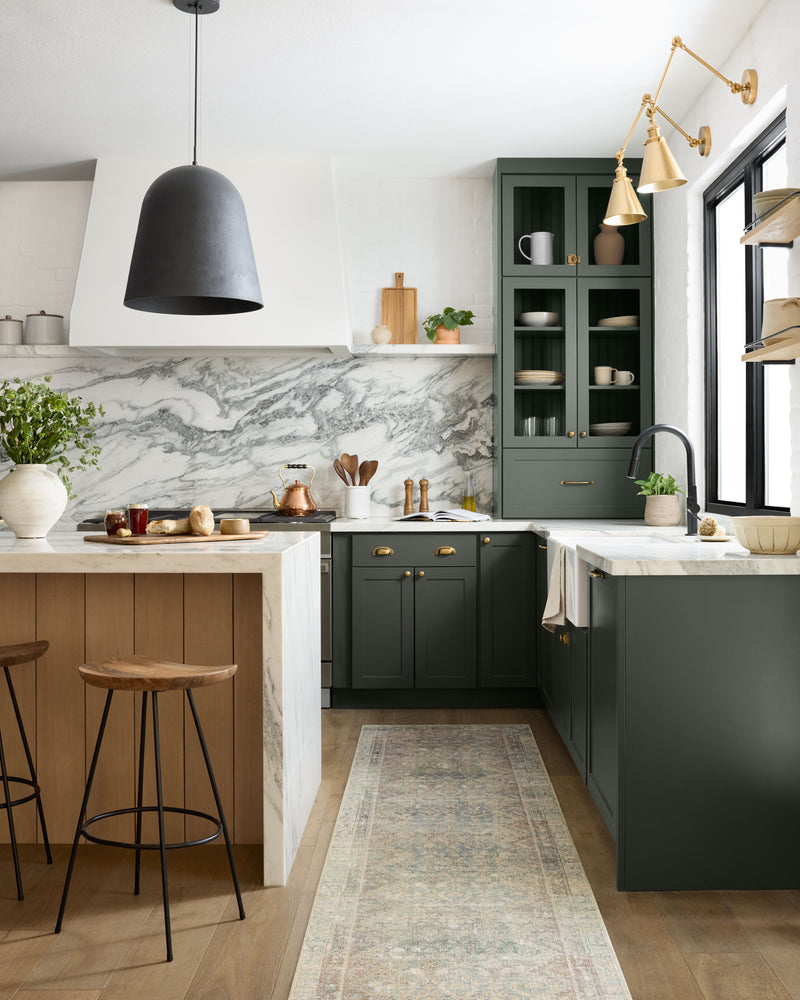 Angela Rose x Loloi Aubrey Jade / Natural 2'-0" x 5'-0" Accent Rug Green Accent Power-Loomed Polyester