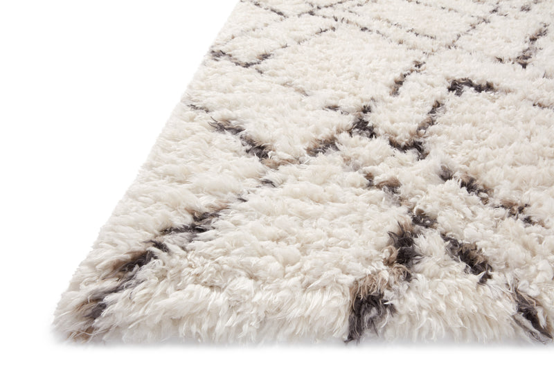 Angela Rose x Loloi Amira Ivory / Bark 2'-3" x 4'-0" Accent Rug Ivory Accent Power-Loomed Polyester