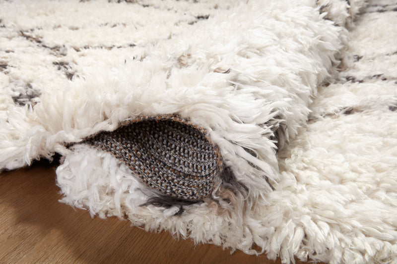 Angela Rose x Loloi Amira Ivory / Bark 2'-3" x 4'-0" Accent Rug Ivory Accent Power-Loomed Polyester