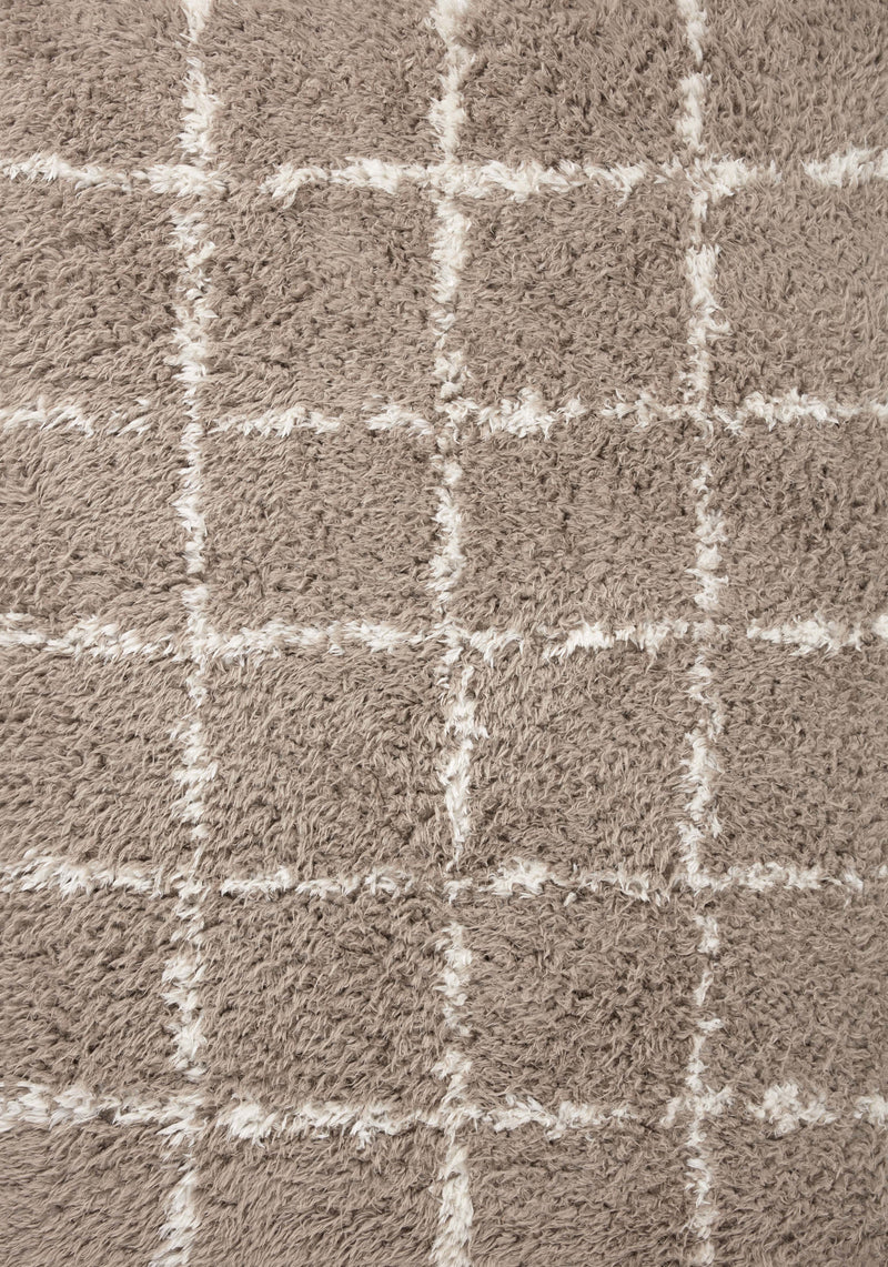 Angela Rose x Loloi Amira Khaki / Ivory 2'-3" x 4'-0" Accent Rug Beige Accent Power-Loomed Polyester