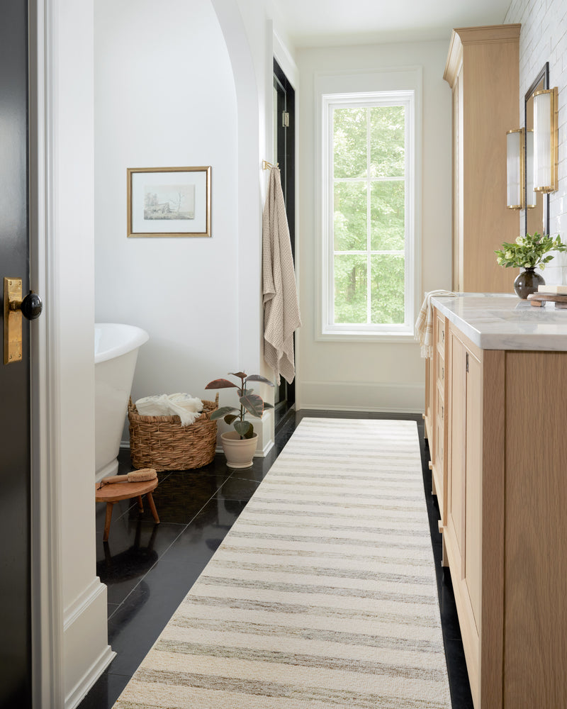 Chris Loves Julia x LoloiChris Ivory / Slate 2'-0" x 5'-0" Accent Rug Ivory Accent Hand-Tufted Wool