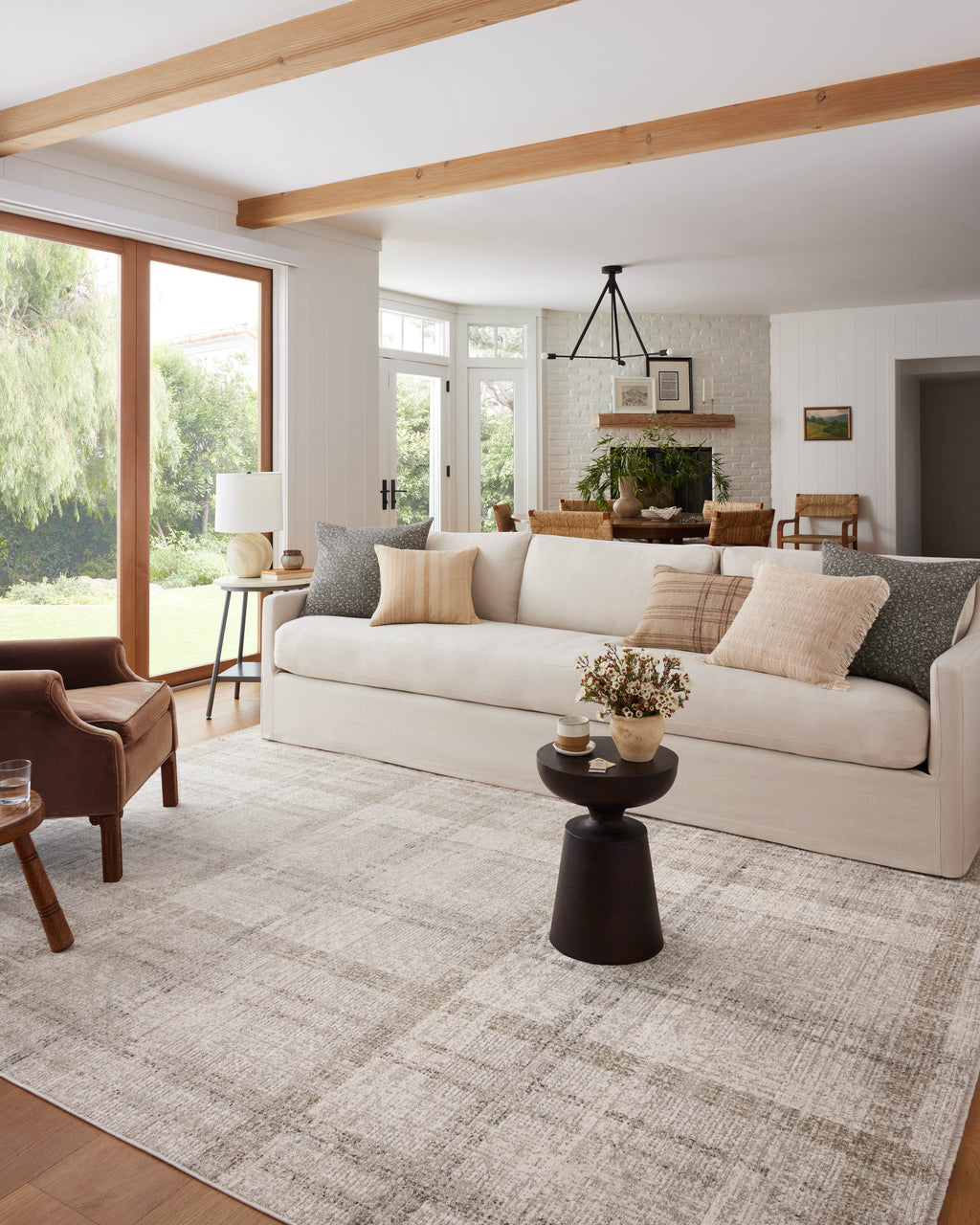 Angela Rose x Loloi Ember Ivory / Multi 2'-3" x 3'-10" Accent Rug Ivory Accent Power-Loomed Polyester