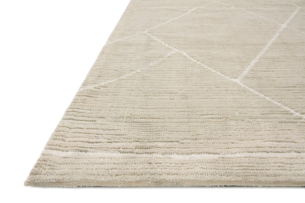 Magnolia Home by Joanna Gaines x Loloi Logan Rug in Oatmeal / White Beige Accent Power-Loomed Polyester