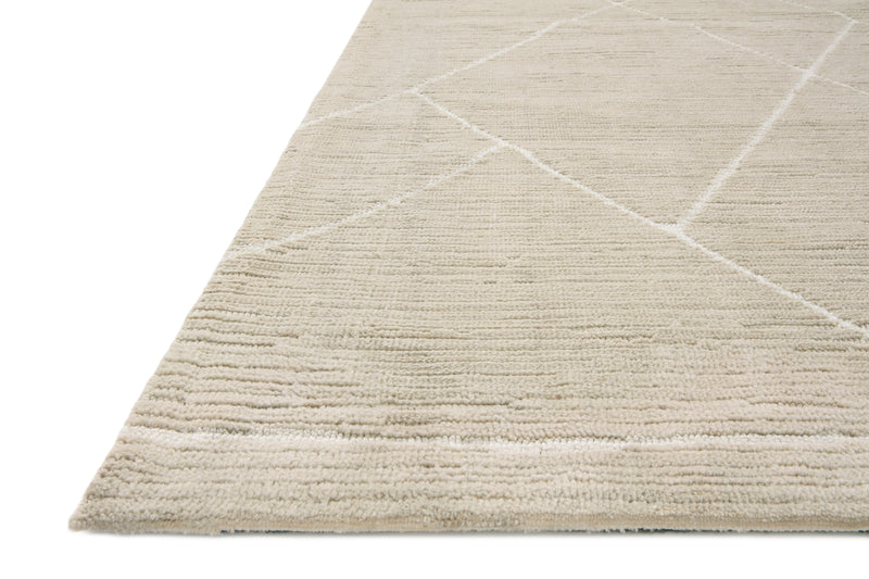Magnolia Home by Joanna Gaines x Loloi Logan Rug in Oatmeal / White Beige Accent Power-Loomed Polyester