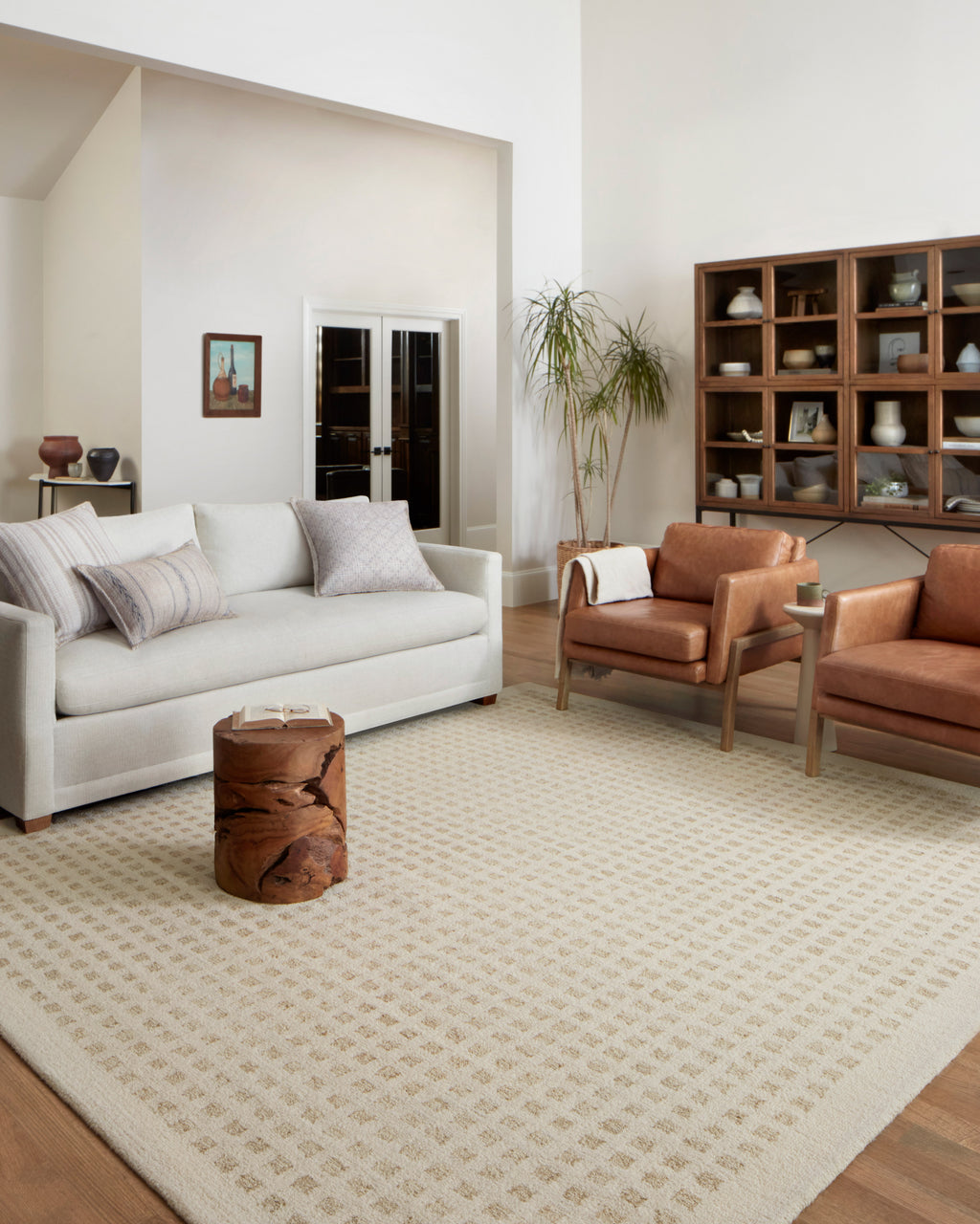 Chris Loves Julia x Loloi Polly Ivory / Natural 2'-0" x 5'-0" Accent Rug Ivory Accent Hand-Tufted Wool/Jute