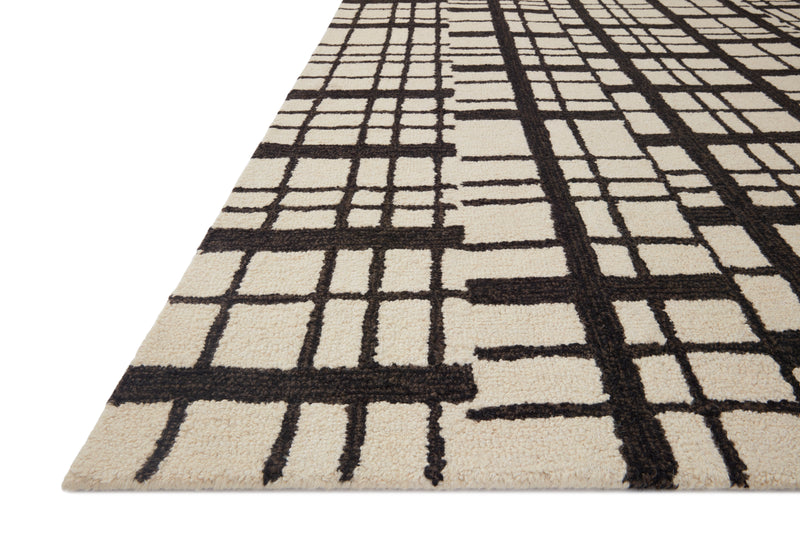 Chris Loves Julia x Loloi Polly Black / Ivory 2'-0" x 5'-0" Accent Rug Black Accent Hand-Tufted Wool/Jute