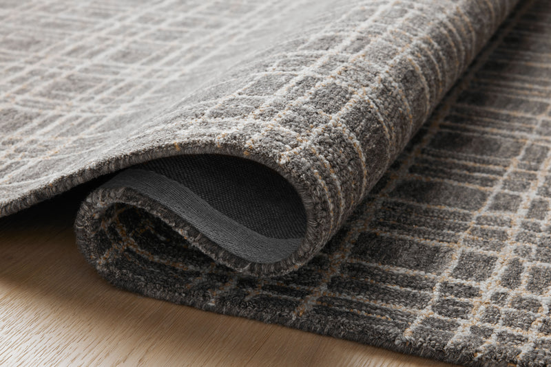 Chris Loves Julia x Loloi Polly Graphite / Pebble 2'-0" x 5'-0" Accent Rug Gray Accent Hand-Tufted Wool/Jute