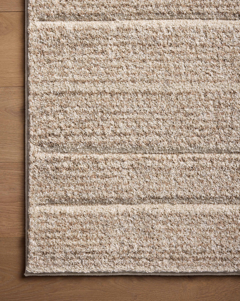Loloi Silas Oatmeal / Clay 2'-7" x 4' Accent Rug Beige Accent Power-Loomed Polypropylene