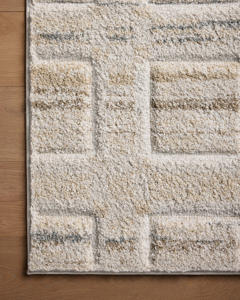 Loloi Silas Bone / Multi 2'-7" x 4' Accent Rug Beige Accent Power-Loomed Polypropylene