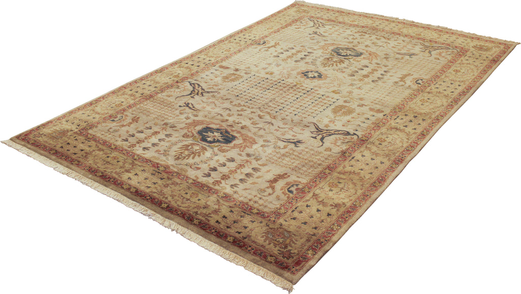 Silent Collection Rug 5'10''x8'8''