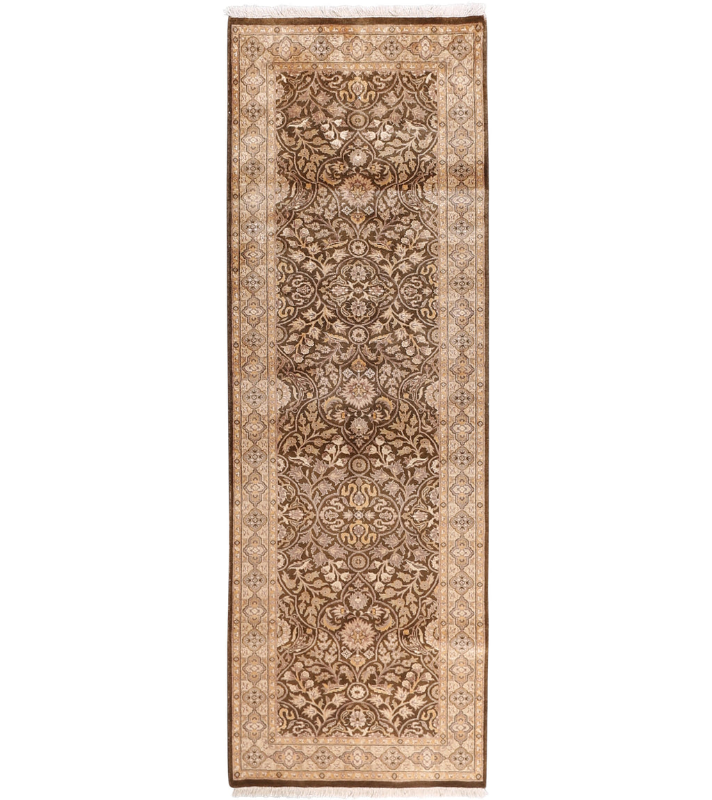 Saltanat Wool Rug 2'7''x7'10''