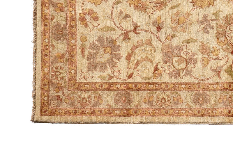 Oushak Collection Rug 5'6''x8'2''