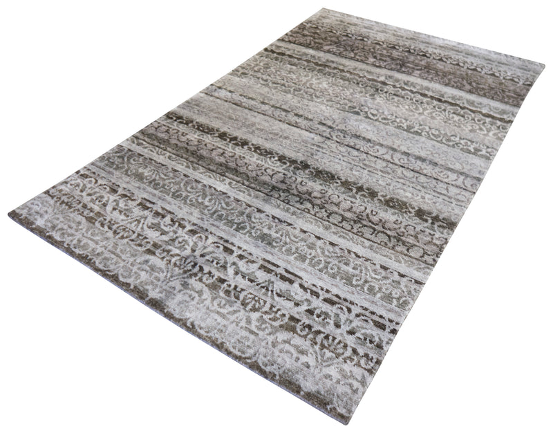 Manar Collection Rug 5'0''x8'2''