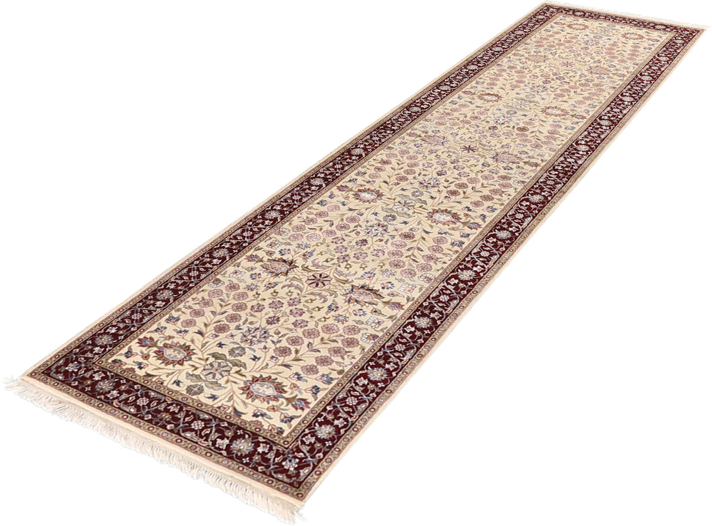 Hereke Collection Rug 2'7''x10'2''