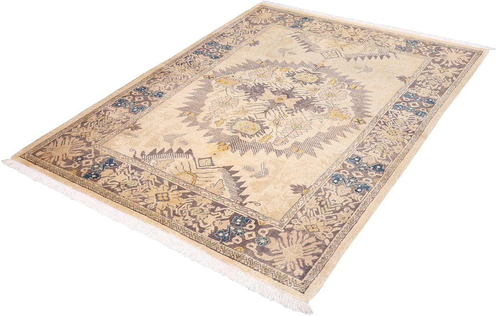 Eskitme Collection Rug 4'11''x6'6''