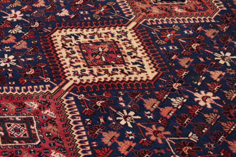 Persian Qashqai Hand-Knotted Wool Rug 5'4''x6'1''
