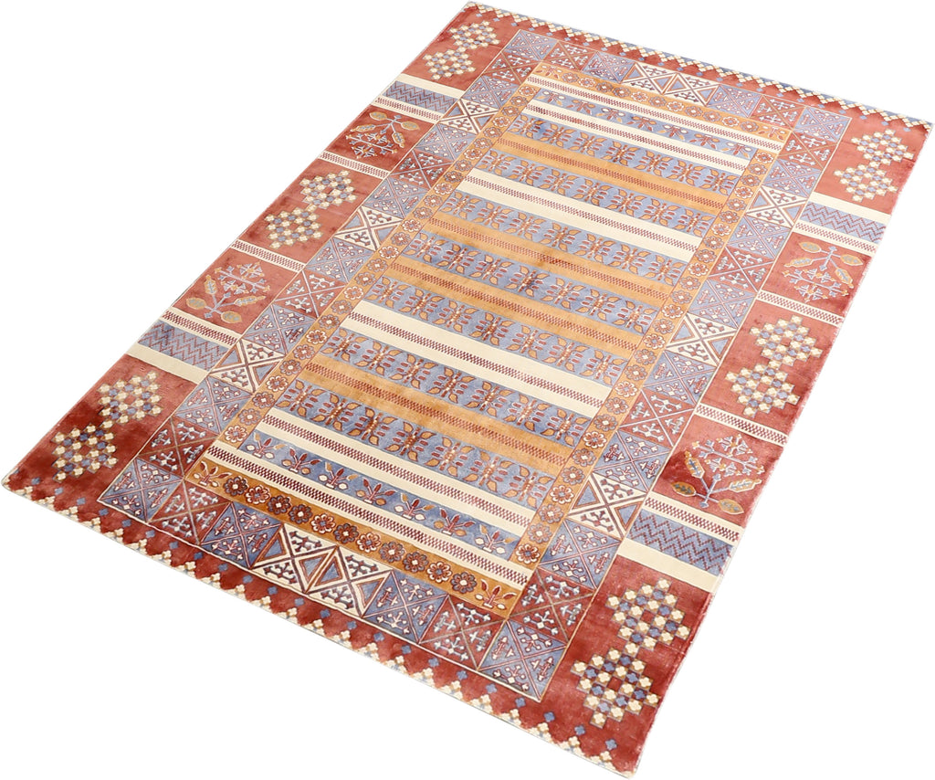 Newline Bamboo Silk Rug 5'0''x8'0''