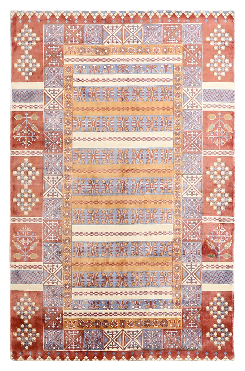 Newline Bamboo Silk Rug 5'0''x8'0''