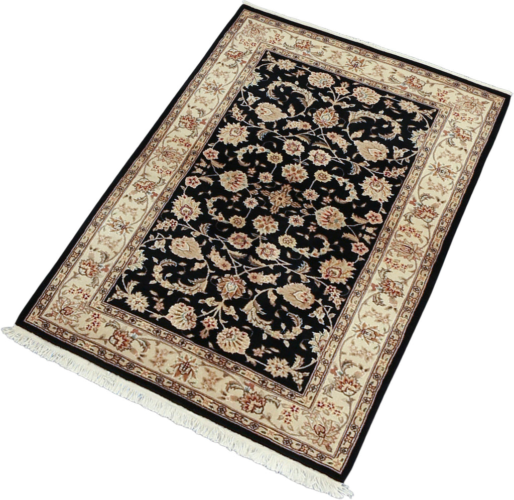 Kumkapi Collection Rug 3'0''x5'0''