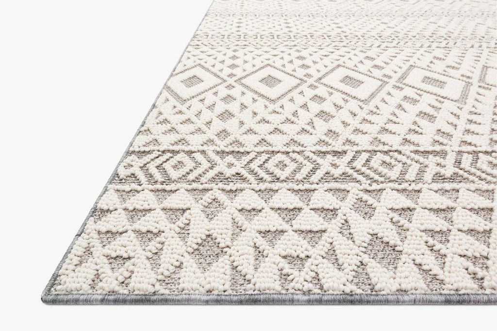 COLE Collection Rug in SILVER / IVORY