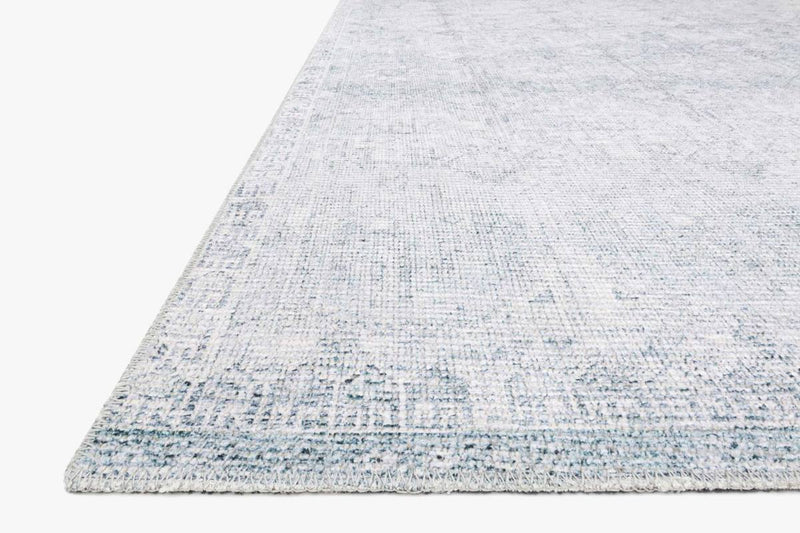 Deven Collection Rug in FROST