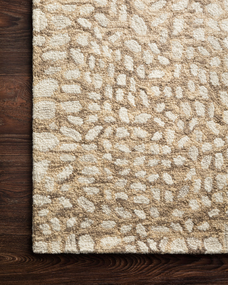 MASAI Collection Wool Rug  in  NEUTRAL Beige Accent Hand-Hooked Wool