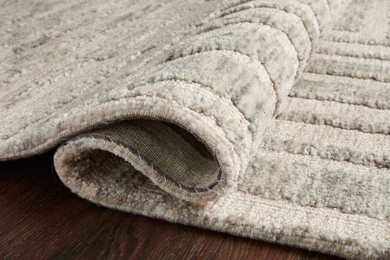 YESHAIA Collection Rug  in  OATMEAL / SILVER Beige Accent Power-Loomed Polyester
